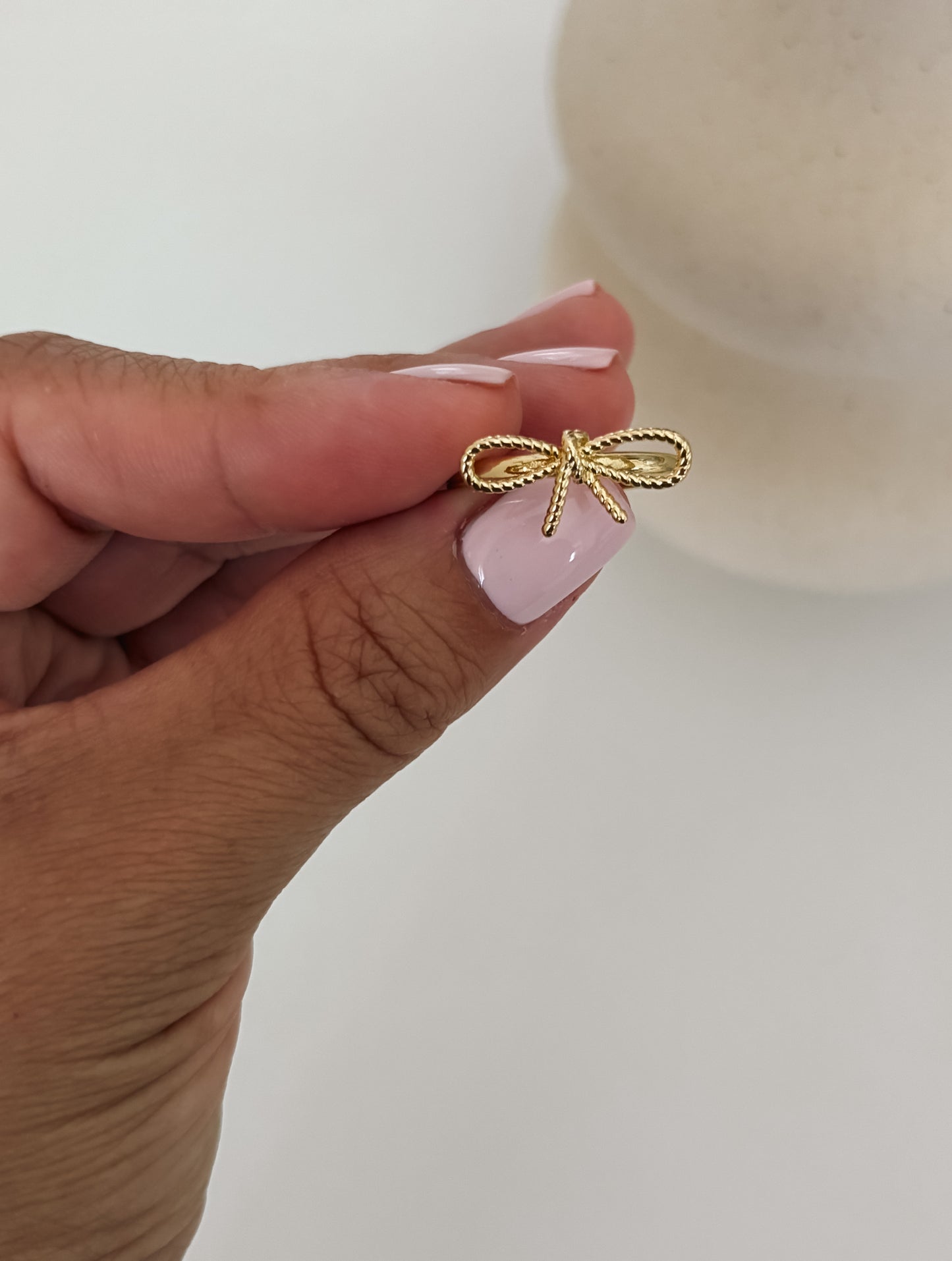 Ribbed Bow Ring