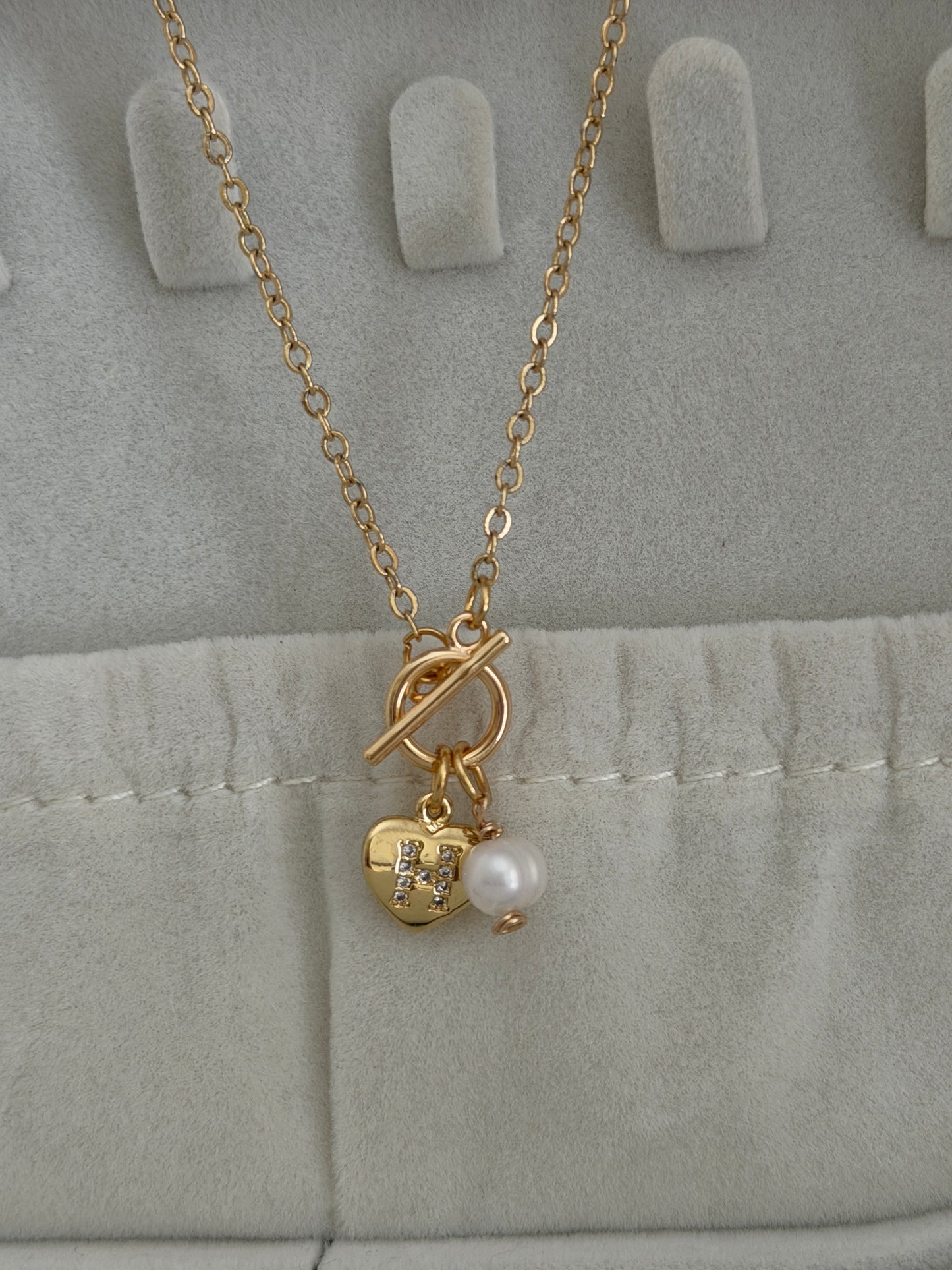 Heart & Pearl Necklace