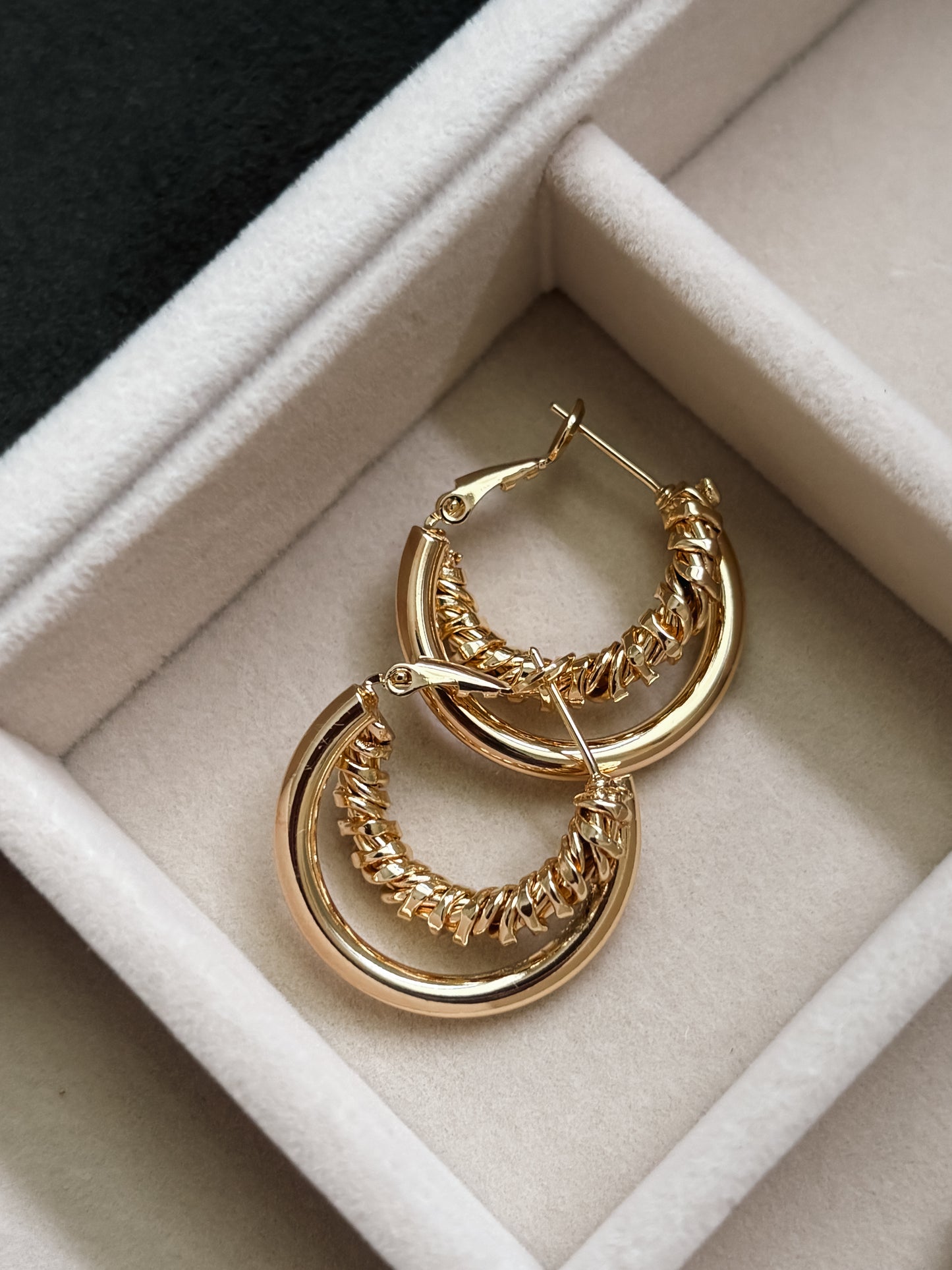 Double Hoops
