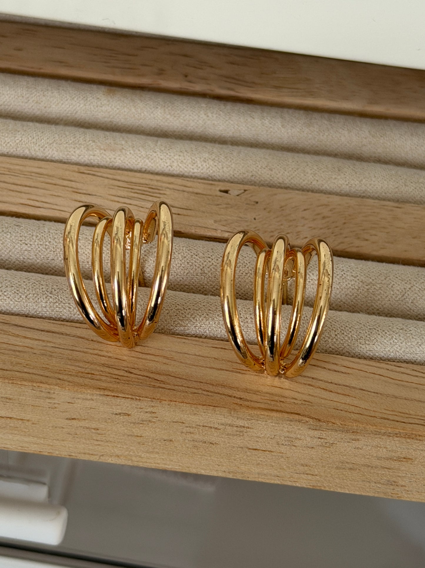 Semi Hoops