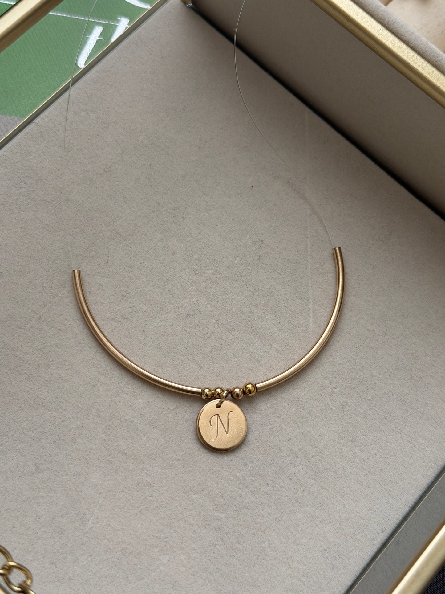 The Floating Necklace