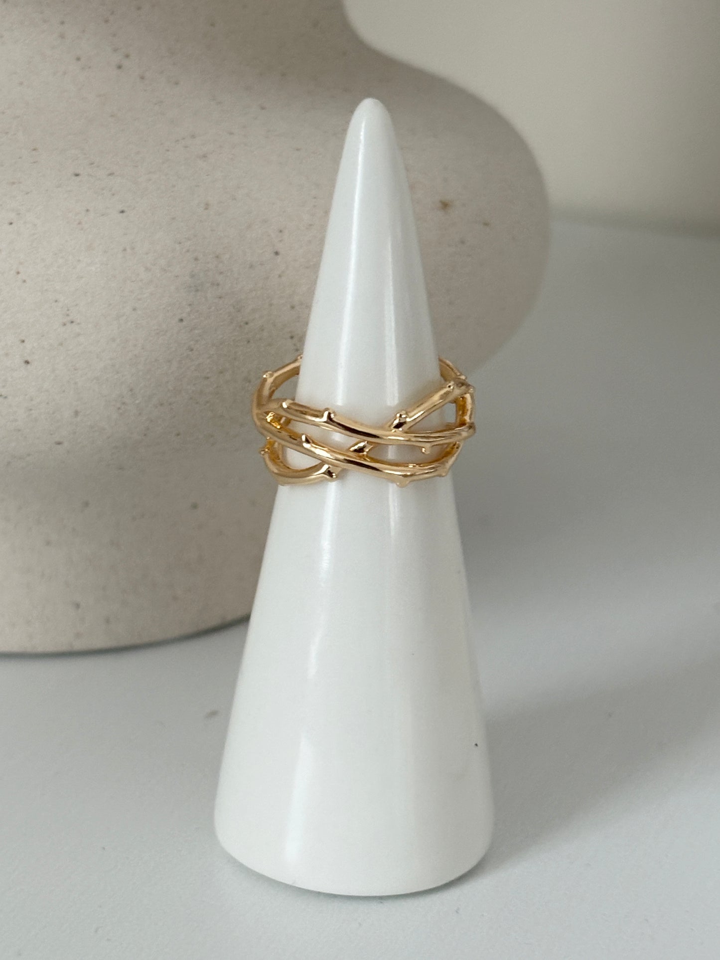 Triple Wavy Chunky Band