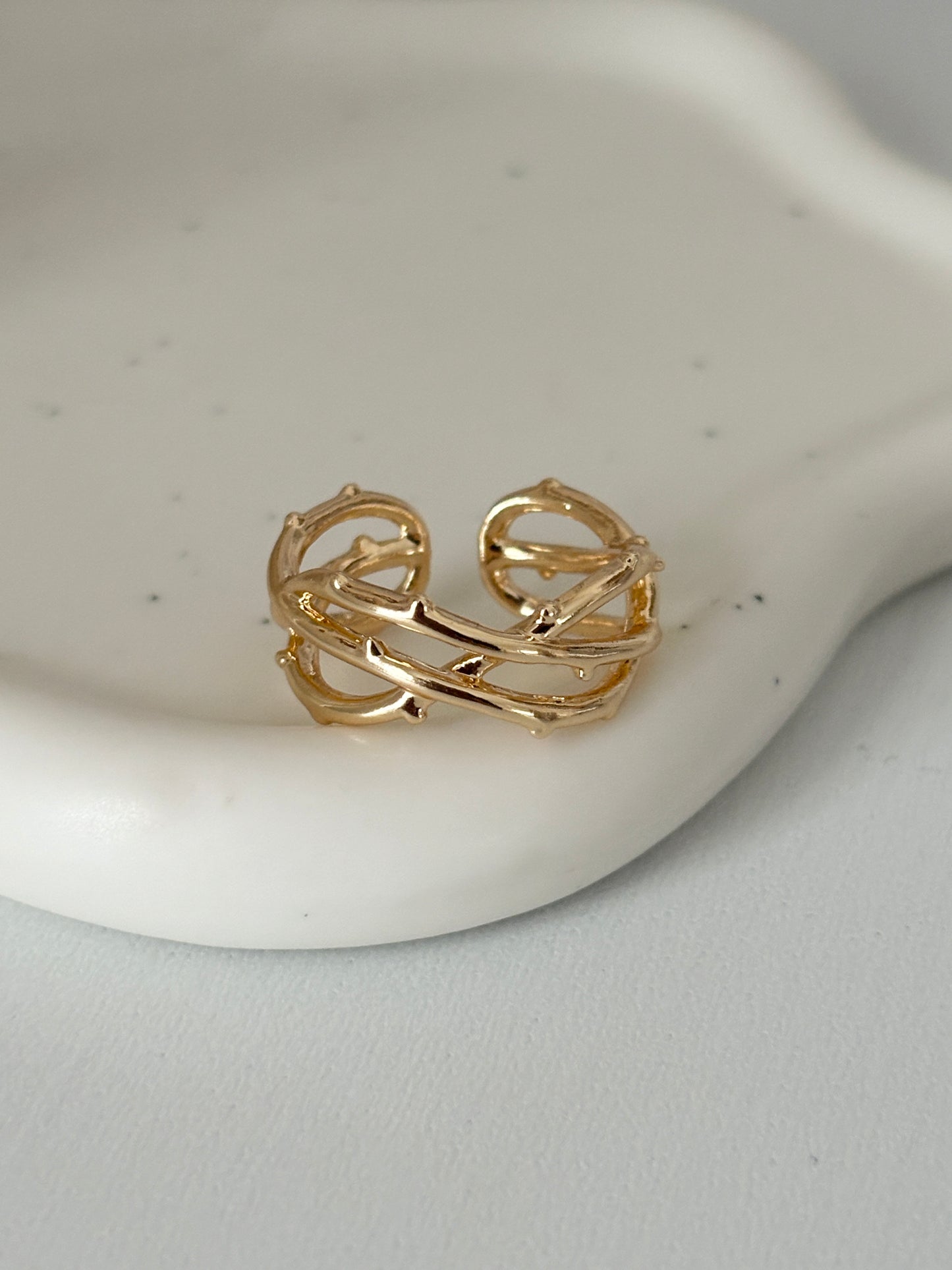 Triple Wavy Chunky Band