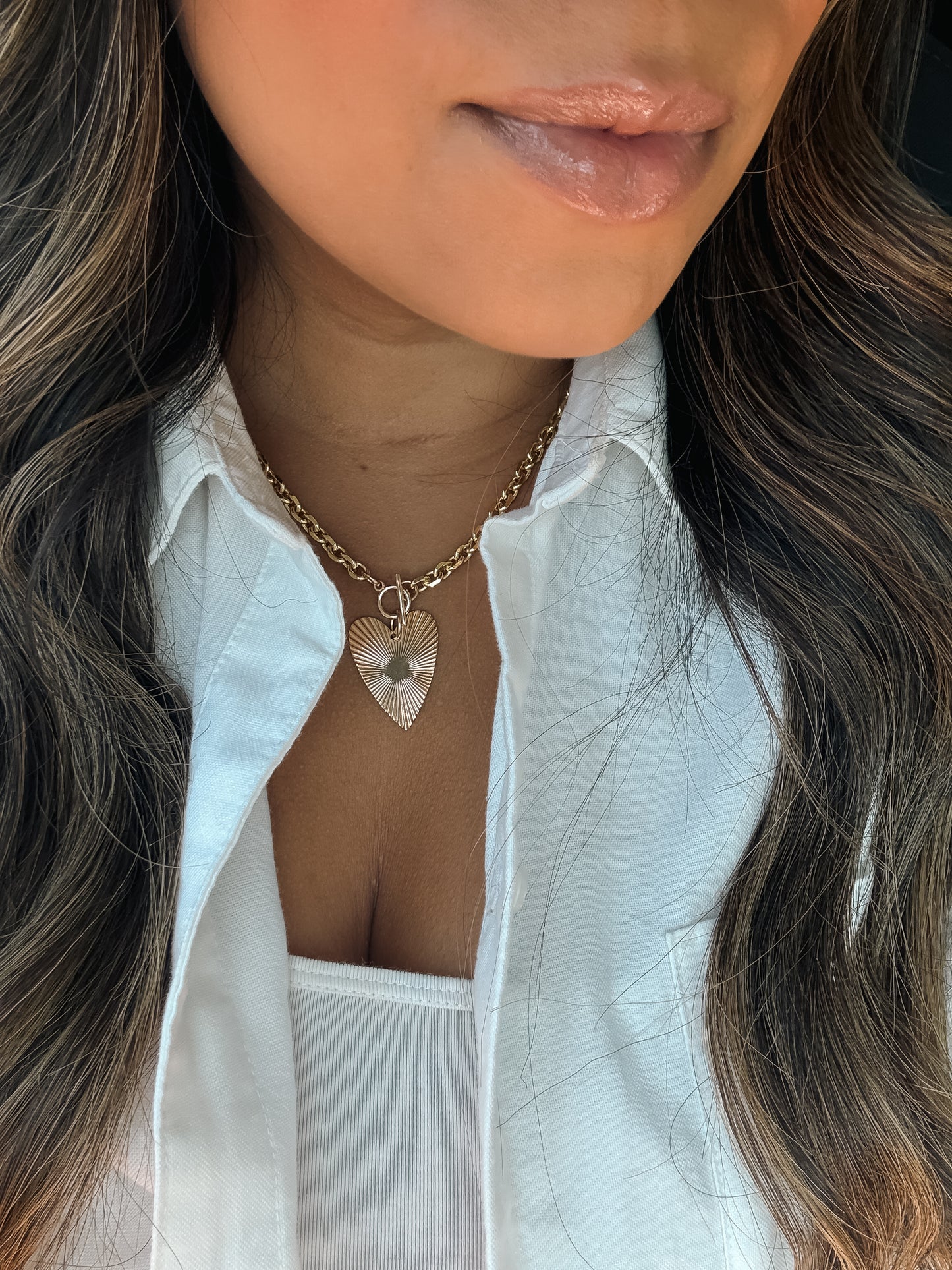 Ribbed Heart Toggle Necklace